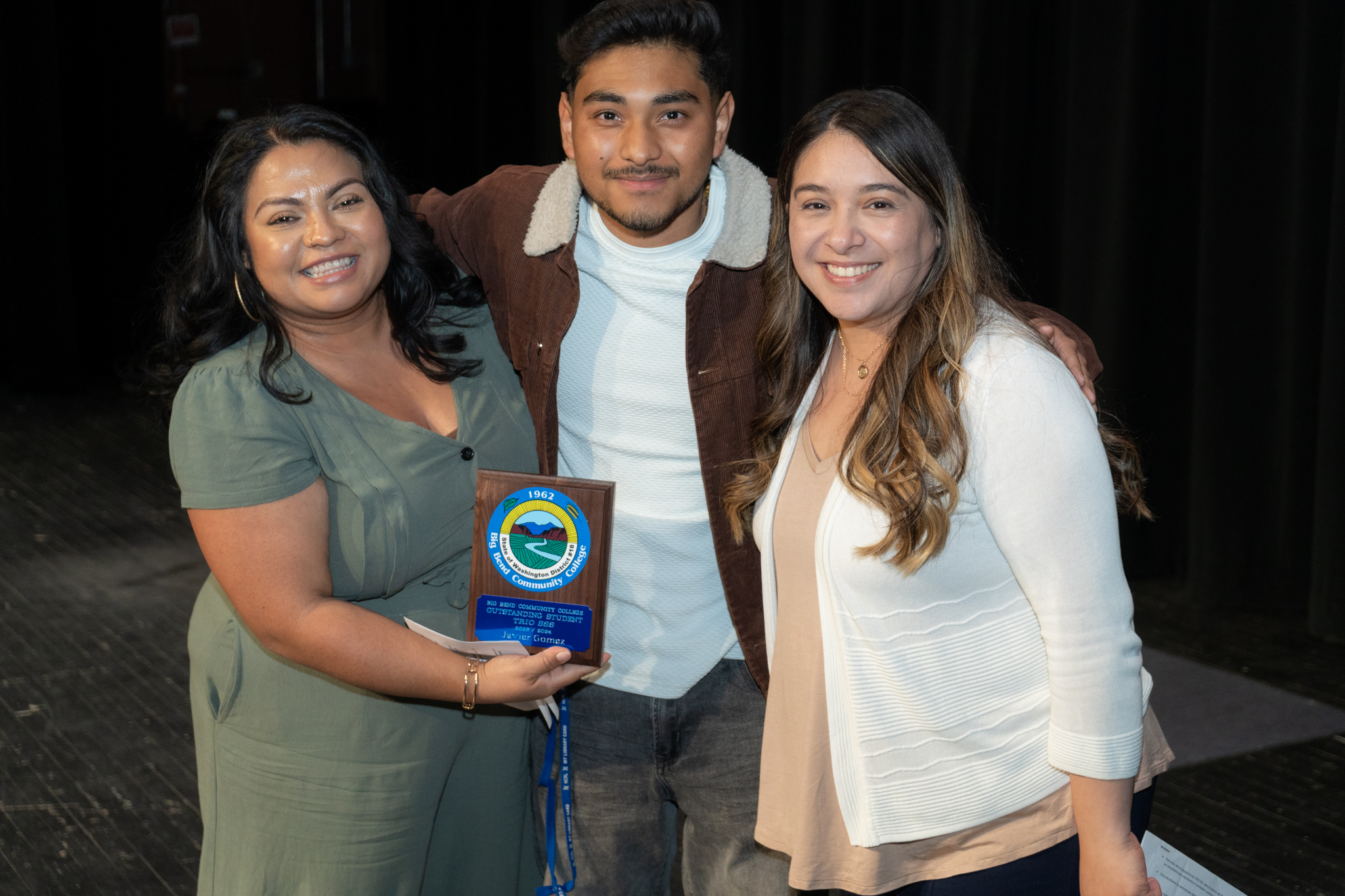 TRIO SSS advisor Astrid Chen, Javier Gomez and TRIO advisor Liz Valle.