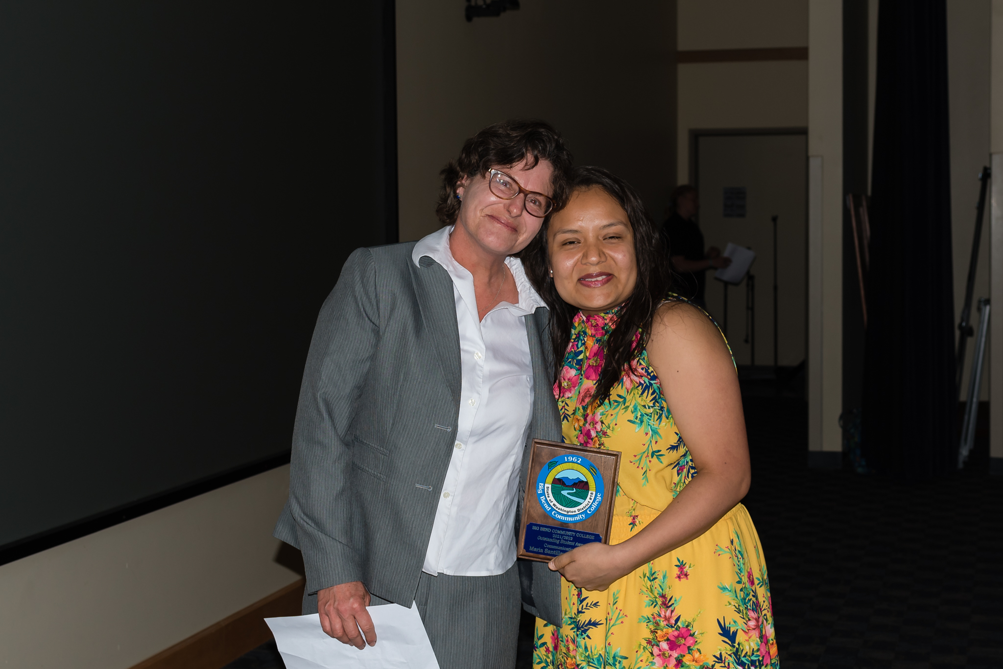 Barbara Bush and Maria Santillan Chagollan